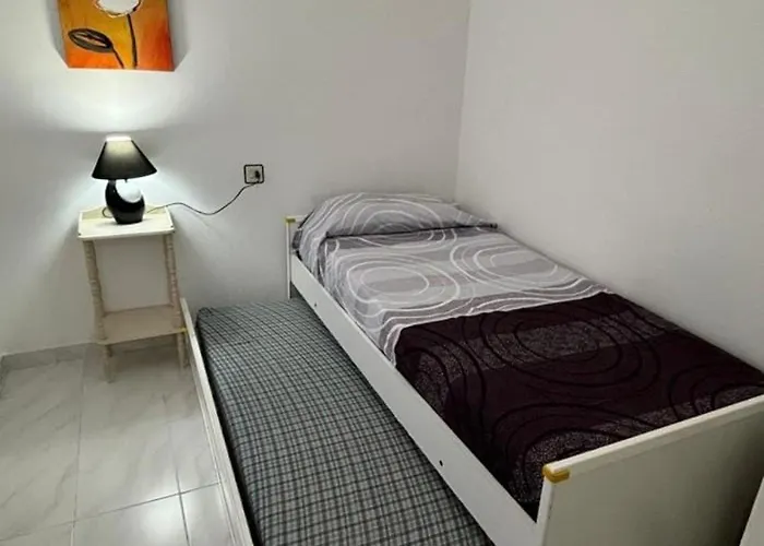 Encantador De 2 Hab. Con Terraza Y Parking En - Hisp-312-106 Apartment Roses